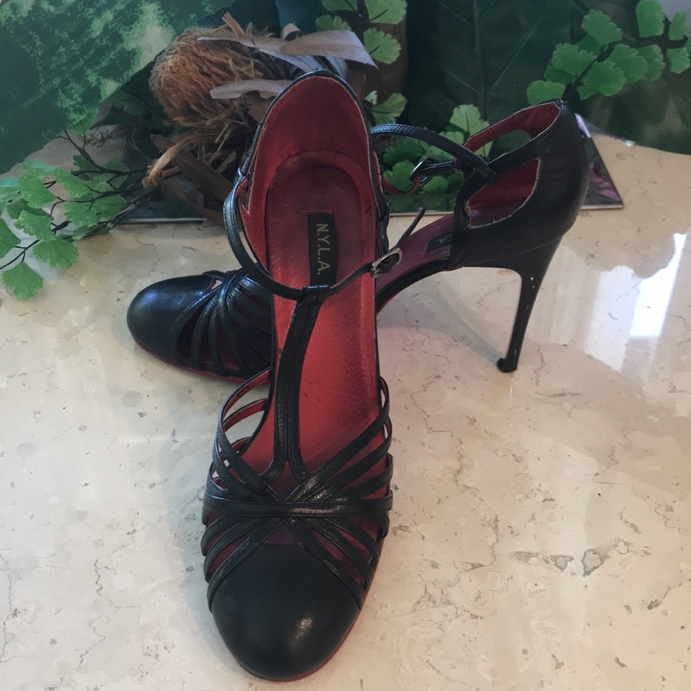 Black Heals - image 1